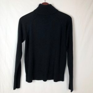 Motherhood Maternity Sweaters - Motherhood Size Large Cashmere Like Turtleneck Motherhood Maternity Sweaters - Motherhood Size Large Cashmere Like Turtleneck